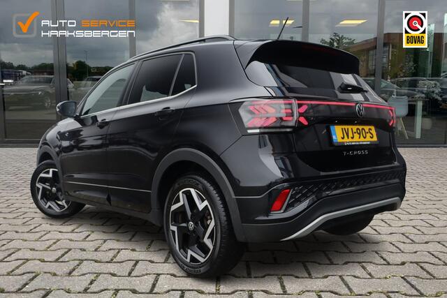 Volkswagen T-Cross 1.5 TSI R-Line | Trekhaak | Camera | ACC | Fabrieksgarantie |