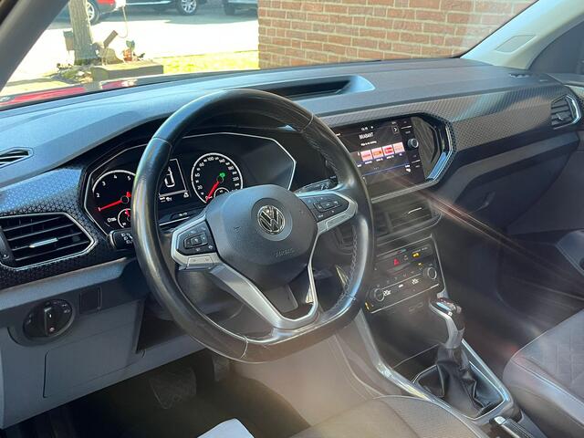 Volkswagen T-Cross 1.0 TSI Style. Adap Cruise, Camera, StoelVerw, Clima, 17"LMV, Haak 1100kg