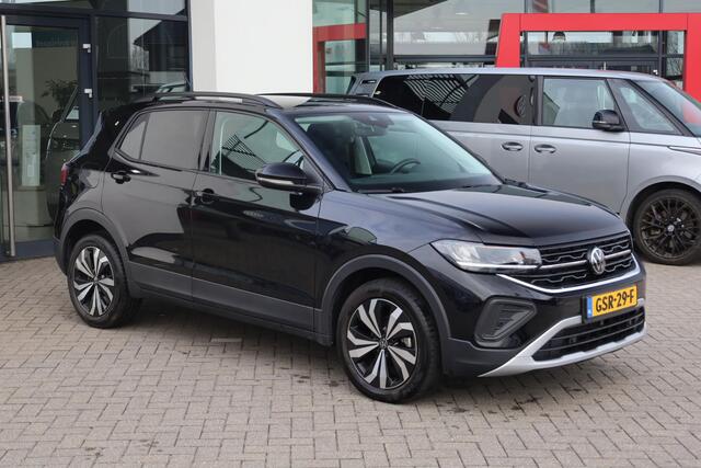 Volkswagen T-Cross 1.0 TSI Life Edition Climatronic, navigatie, digital cockpit Pro, Comfort pakket, Voorstoelen verwarmd