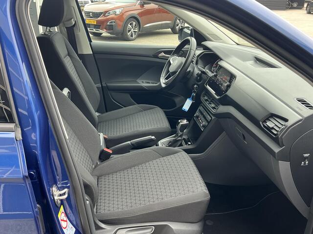 Volkswagen T-Cross 1.0 TSI Style Stoelverwarming carplay trekhaak camera