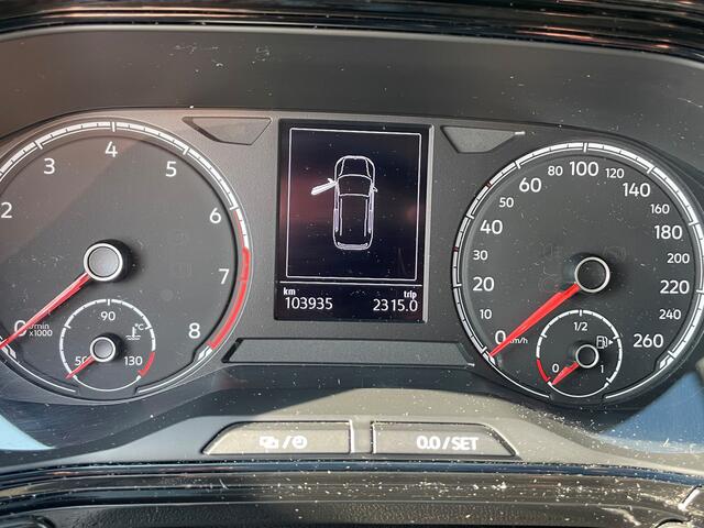 Volkswagen T-Cross 1.0 TSI Life - Dodehoekdetectie - Apple car play - Cruise control etc