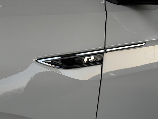 Volkswagen T-Cross 1.5 TSI 150 ACT R-Line | Navi | Beats | Camera | Virtual cockpit | 18" | ACC | Dodehoek | 100% Onderhouden!