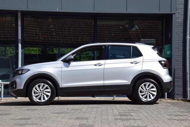 Volkswagen T-Cross 1.0 TSI 96PK Life Business | BOVAG Garantie | Trekhaak | Org. NL | Automatische Airco | Adaptive Cruise Control | Parkeersensoren V&A | Navigatie |