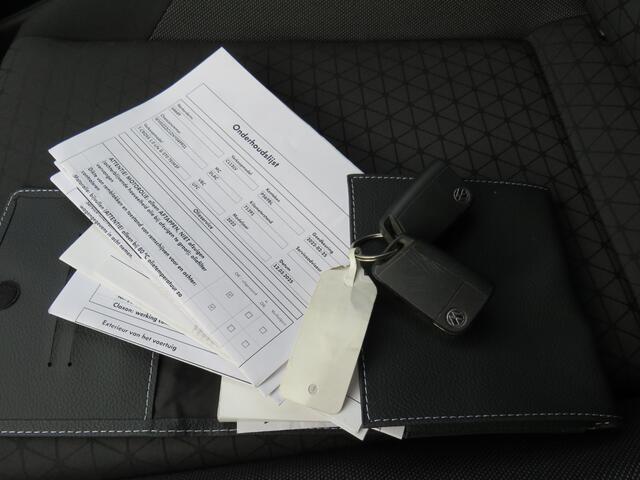 Volkswagen T-Cross 1.0 TSI 95Pk Life * Rijklaarprijs incl. garantie * Trekhaak * Camera * PDC V+A * Led Koplampen * Stoelverw. *