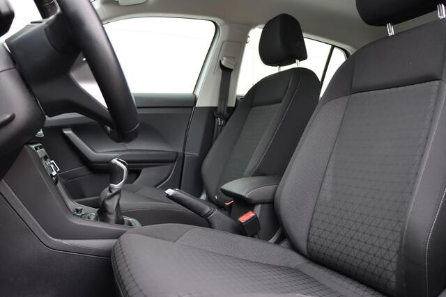 Volkswagen T-Cross 1.0 TSI Life 95pk | Adaptive | Camera | Carplay