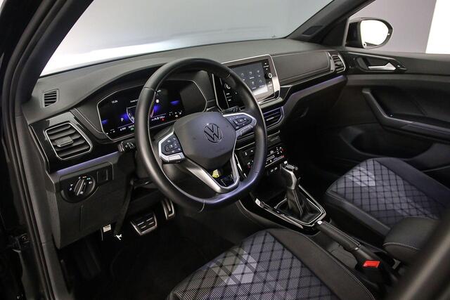 Volkswagen T-Cross R-Line Edition 1.5 TSI 150pk DSG Automaat Trekhaak, Black style, Adaptive cruise control, LED matrix koplampen, Navigatie, Parkeersensoren