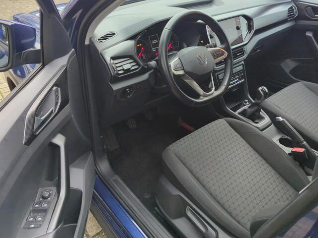 Volkswagen T-Cross 1.0 TSI Life Navi by App / Trekhaak