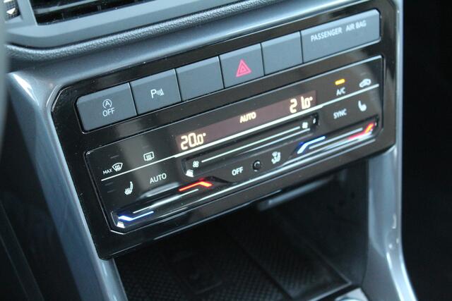 Volkswagen T-Cross 1.0 TSI Carat DSG-automaat | Camera | Apple carplay/Android auto