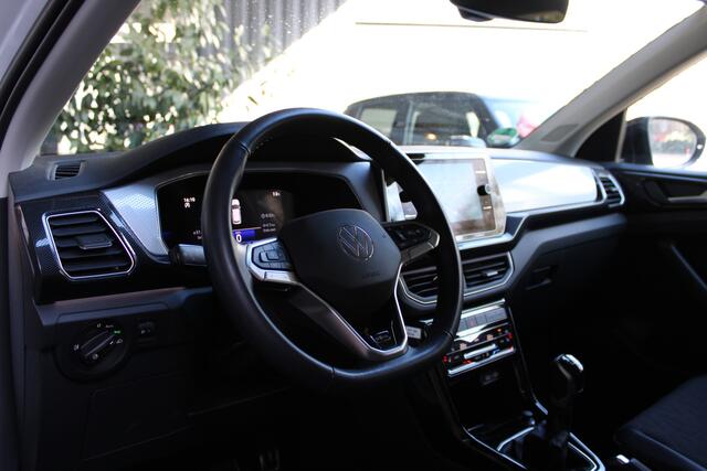 Volkswagen T-Cross TSI 115PK LIFE EDITION CARPLAY/PDC/IQ-DRIVE fabrieksgarantie