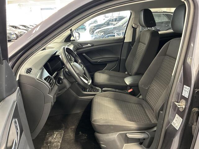 Volkswagen T-Cross 1.0 TSI 110pk DSG Life · Camera · Navigatie · Dodehoeksensor · Airco · DAB · Getint Glas · 16'' Inch ·