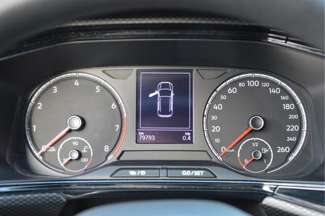 Volkswagen T-Cross 1.0 TSI Style Clima | Dodehoek assist | Adaptive Cruise | Trekhaak