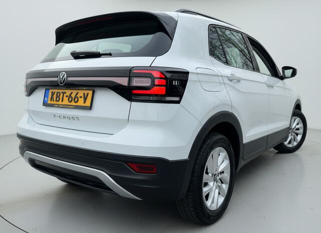 Volkswagen T-Cross 1.0 TSI 110PK LIFE CARPLAY/PDC/NAVIGATIE