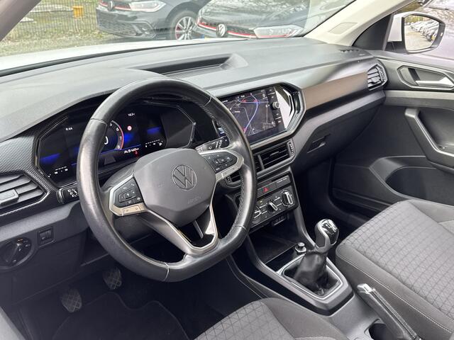 Volkswagen T-Cross 1.0 TSI 110PK LIFE CARPLAY/PDC/NAVIGATIE
