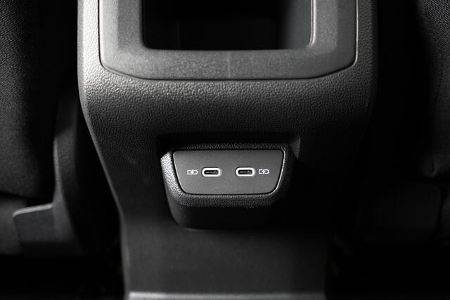 Volkswagen T-Cross 1.5TSI/150pk DSG R-Line Blackstyle|2025|Trekhaak|Navi|PDC+Camera|LED|Virtual Cockpit|Cruise+ACC|PDC|18"York Black