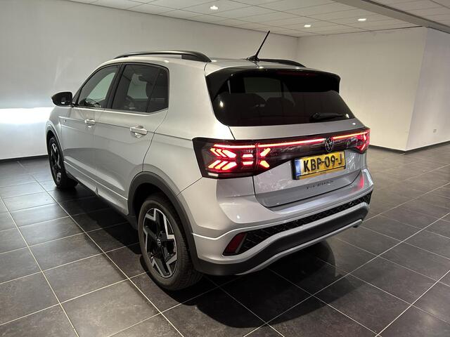 Volkswagen T-Cross 1.5 TSI R-Line Edition | Navigatie | Trekhaak | Stoelverwarming | Adaptieve cruise control |