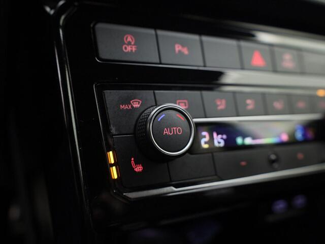 Volkswagen T-Cross 1.5TSI/150PK R-Line DSG · Trekhaak · Navigatie · Camera + Parkeersensoren