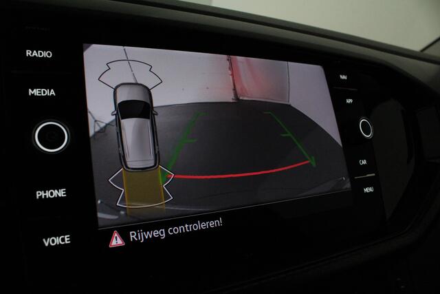 Volkswagen T-Cross 1.0 TSI Life > Automaat/Camera/Smoky Gray/ACC...