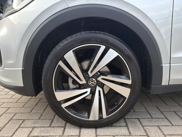 Volkswagen T-Cross 1.5 TSI BUSINESS R-LINE CAMERA/DIG-DASH/ACC/STOELVERW/NAVI/CARPLAY