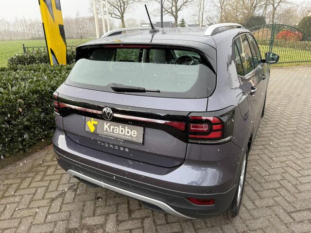 Volkswagen T-Cross 1.5 TSI DSG7 Style Led / Carplay / Trekhaak
