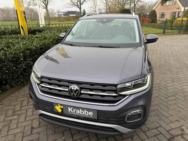 Volkswagen T-Cross 1.5 TSI DSG7 Style Led / Carplay / Trekhaak