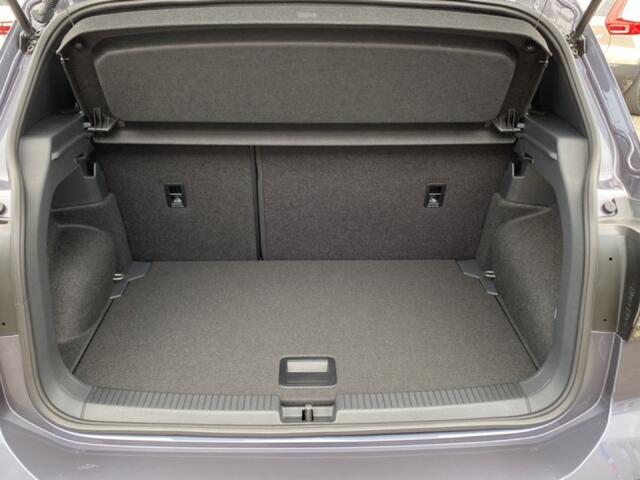 Volkswagen T-Cross 1.5 TSI R-LINE BLACK STYLE TREKHAAK/CAMERA/IQ-LIGHT/ACC/STOELVERW/CARPLAY