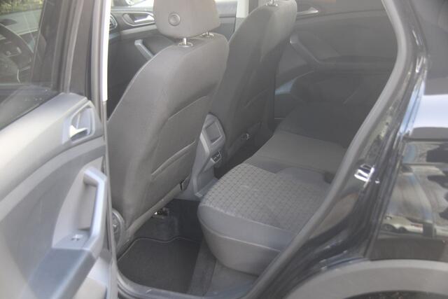 Volkswagen T-Cross 1.0 TSI Life | Org. NL | Trekhaak | Carplay | PDC |