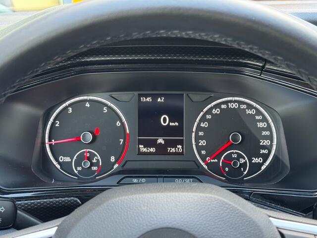 Volkswagen T-Cross 1.0 TSI Life - all season - stoelverwarming - navi