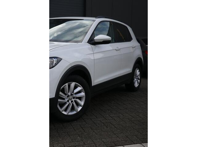 Volkswagen T-Cross 1.0 TSI side assist | front assist |