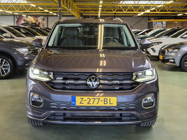 Volkswagen T-Cross 1.0 TSI R-Line -110pk- Navi | Camera | Trekhaak | LED | Dodehoek Sensor | Rijklaarprijs incl. 1 jaar Bovag garantie