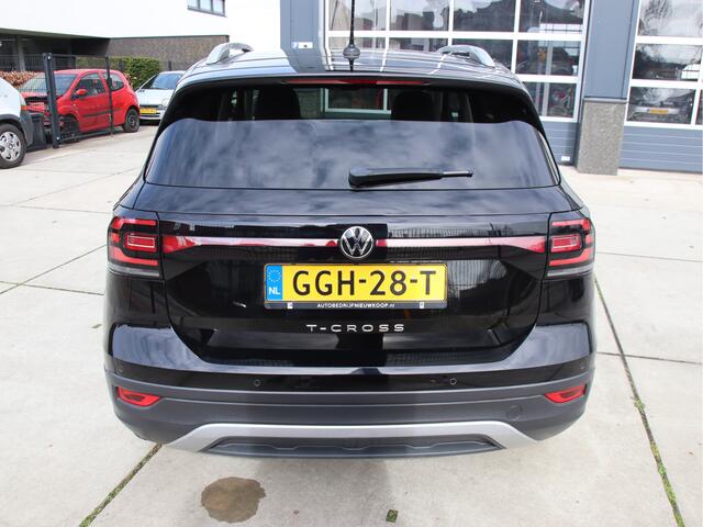 Volkswagen T-Cross 1.0 TSI Style Buss Automaat, FULL LED, Stoelvw, Carplay-Camera Prijspakker!