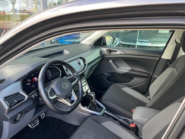 Volkswagen T-Cross 1.0 TSI ACTIVE AUTOMAAT AD CRUISE VITUAL CAMERA