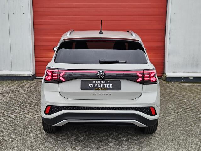 Volkswagen T-Cross 1.5 TSI R-Line | Carplay | Stoelverw.