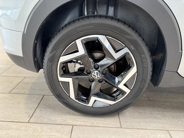 Volkswagen T-Cross 1.5 TSI 150 pk R-Line Edition | Trekhaak | Camera | IQ-LED | Adapt. cruise | Stoelverw. | 4 seiz. banden |