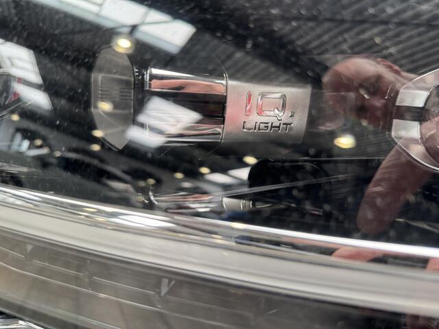 Volkswagen T-Cross 1.5 TSI 150 pk R-Line Edition | Trekhaak | Camera | IQ-LED | Adapt. cruise | Stoelverw. | 4 seiz. banden |