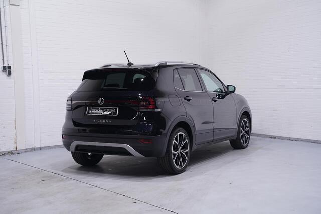 Volkswagen T-Cross 1.0 TSI R-Line Navi Camera PDC v+a Stoelverwarming Clima