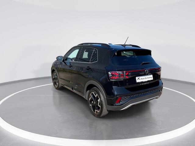 Volkswagen T-Cross 1.5TSI/150PK R-Line DSG · Apple/Android Car Play · Trekhaak · Camera + Parkeersensoren · Stoelverwarming · Garantie t/m 10-04-2027