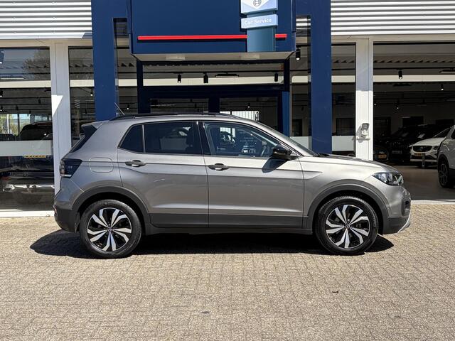 Volkswagen T-Cross 1.0 TSI Style Business R / Automaat / Adaptieve Cruise-Control / Stoelverwarming / Climate-Control / Apple-Carplay & Android-Auto / LED / Dodehoek-Detectie / DAB Radio-Bluetooth / Navi / PDC V+A met Camera / 17'' LMV / ENZ.