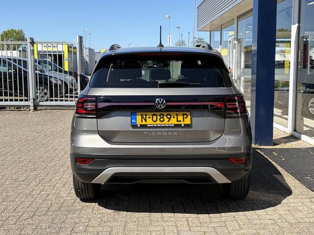 Volkswagen T-Cross 1.0 TSI Style Business R / Automaat / Adaptieve Cruise-Control / Stoelverwarming / Climate-Control / Apple-Carplay & Android-Auto / LED / Dodehoek-Detectie / DAB Radio-Bluetooth / Navi / PDC V+A met Camera / 17'' LMV / ENZ.