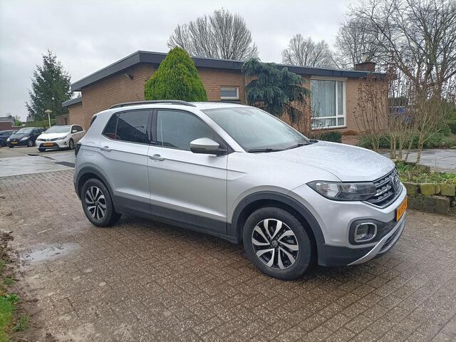 Volkswagen T-Cross 1.0i 110pk, Ad.Cruise,Trekhaak,Navi via Mob