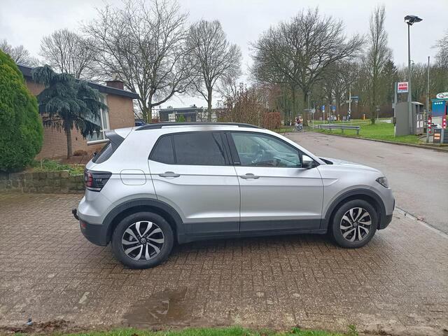 Volkswagen T-Cross 1.0i 110pk, Ad.Cruise,Trekhaak,Navi via Mob