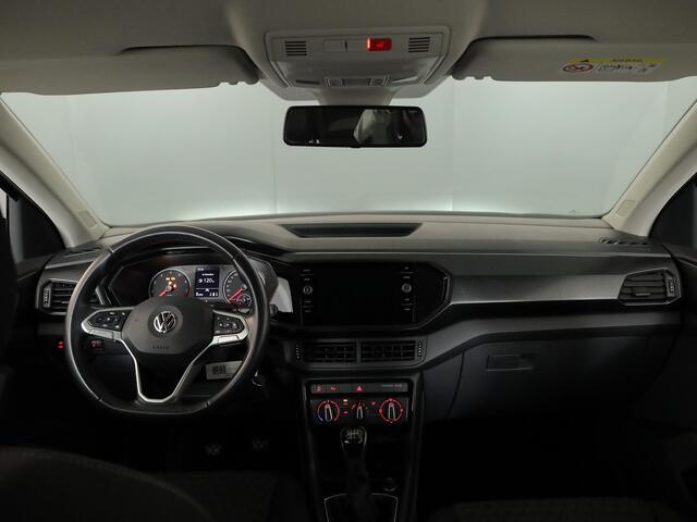 Volkswagen T-Cross 1.0 TSI Life 95 pk | Navigatie via App | Parkeersensoren | Adaptieve cruise control |