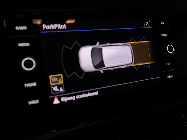 Volkswagen T-Cross 1.0 TSI Life 95 pk | Navigatie via App | Parkeersensoren | Adaptieve cruise control |