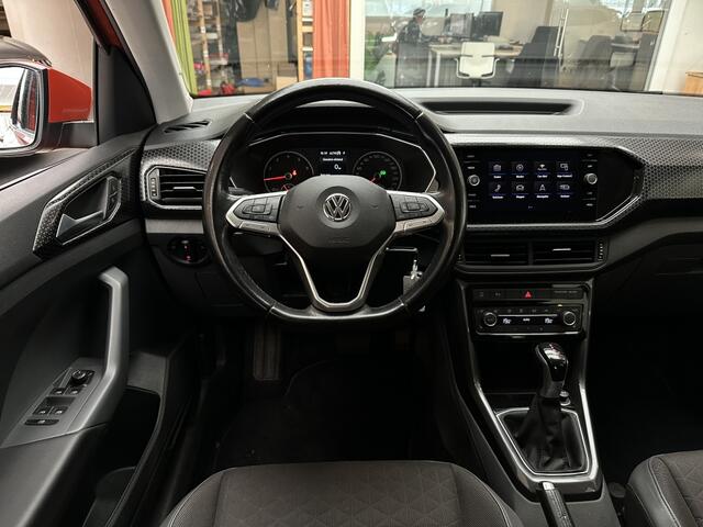 Volkswagen T-Cross 1.0 TSI Style Bines [ TREKHAAK I CARPLAY I CAMERA I CLIMA ]