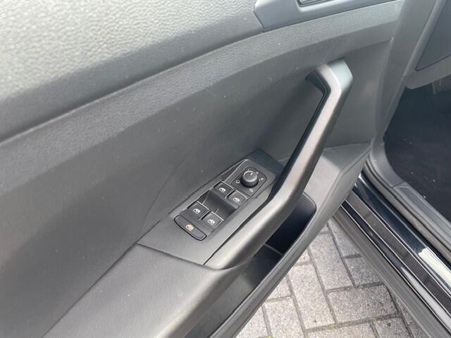 Volkswagen T-Cross 1.0 TSI R-Line Automaat