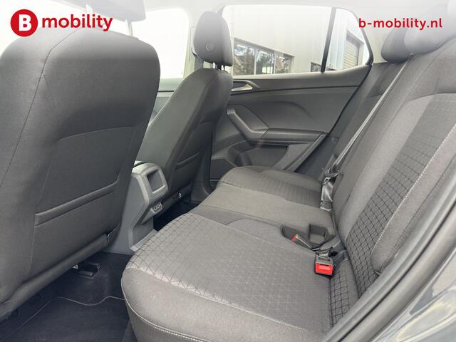 Volkswagen T-Cross 1.0 TSI Style Business Automaat Trekhaak | Achteruitrijcamera | Stoelverwarming | DAB Audio