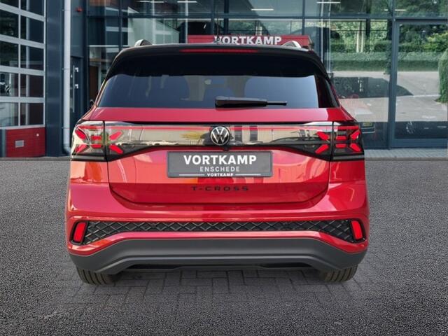 Volkswagen T-Cross 1.5 TSI R-LINE BLACK STYLE AFN.TREKHAAK/CAMERA/IQ-LIGHT/ACC/STOELVERW/CARPLAY