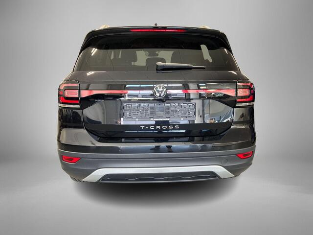 Volkswagen T-Cross 1.0 TSI 110pk DSG Style · Camera · Keyless · Dodehoeksensor · Apple/Android Car Play · Stoelverwarming · 17"Velgen ·