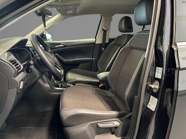 Volkswagen T-Cross 1.0 TSI 110pk DSG Style · Camera · Keyless · Dodehoeksensor · Apple/Android Car Play · Stoelverwarming · 17"Velgen ·