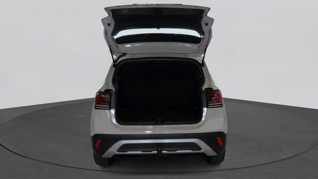 Volkswagen T-Cross 1.0 TSI Life Edition | Trekhaak | Climatronic | 17" velgen | Camera | Navigatie |
