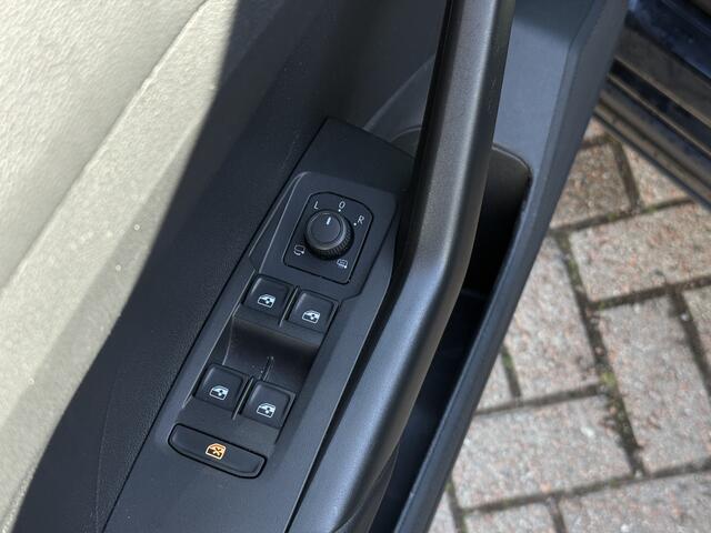 Volkswagen T-Cross 1.0 TSI Life | Clima | Navigatie | ACC | Apple Carplay/Android Auto | LM Velgen | Rijstrooksensor | RIJKLAARPRIJS INCL 12 MAANDEN GARANTIE EN BEURT